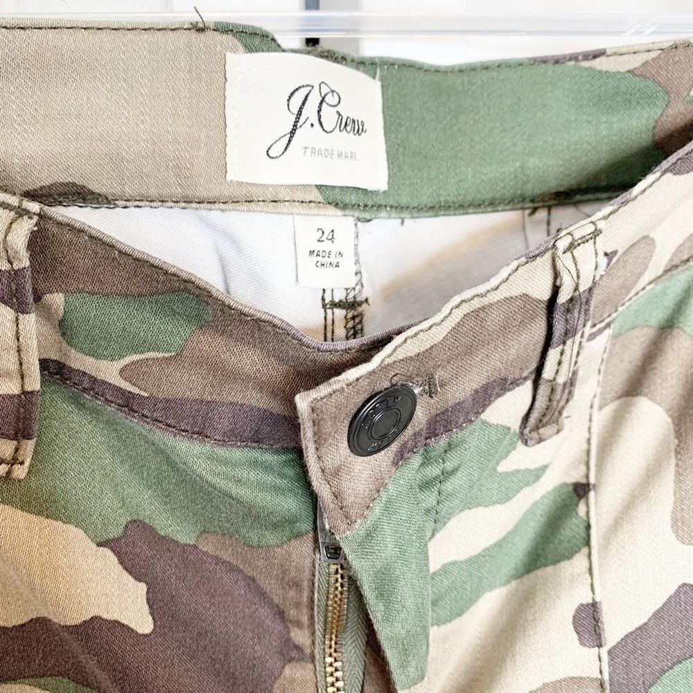J. Crew Vintage Straight Cargo Pants in Camo Print High Rise Women’s Size 24 - Picture 8 of 15